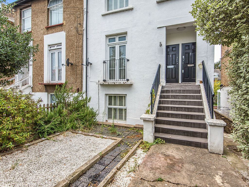 1 bed flat to rent in Whitton Road, Hounslow TW3 Zoopla