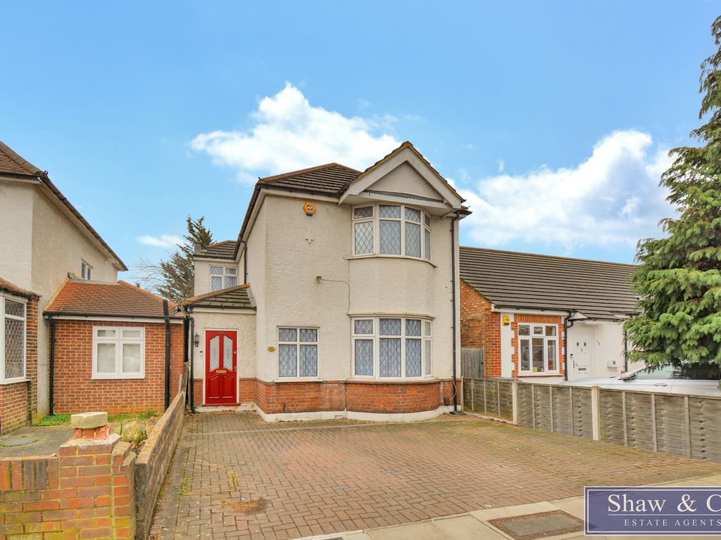4 bed detached house for sale in Hanworth Road, Whitton, Hounslow TW4