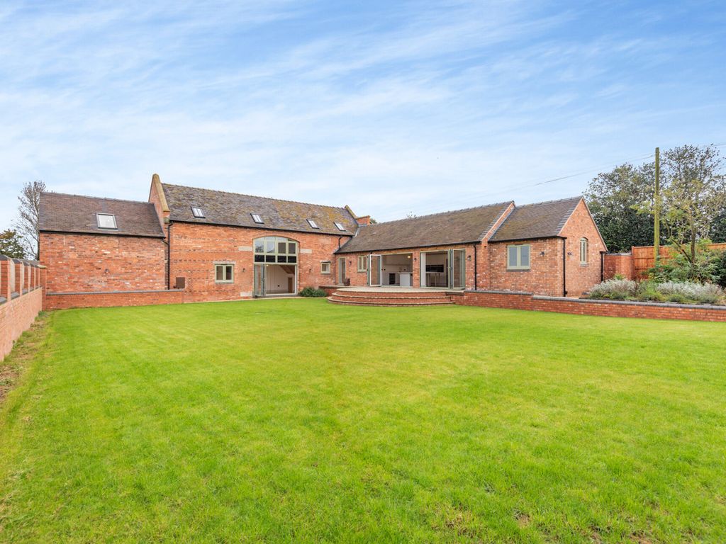 New home, 5 bed barn conversion for sale in Thorneyfields Lane, Hyde