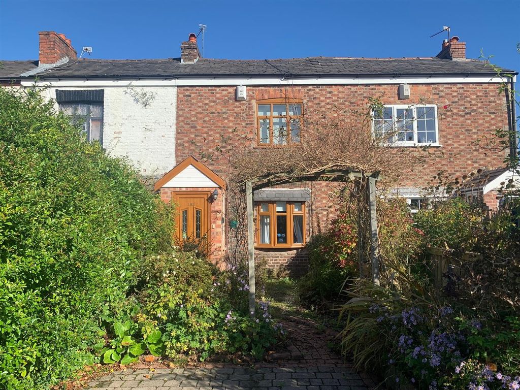 2 bed cottage for sale in Moorside Road, Urmston, Manchester M41 Zoopla