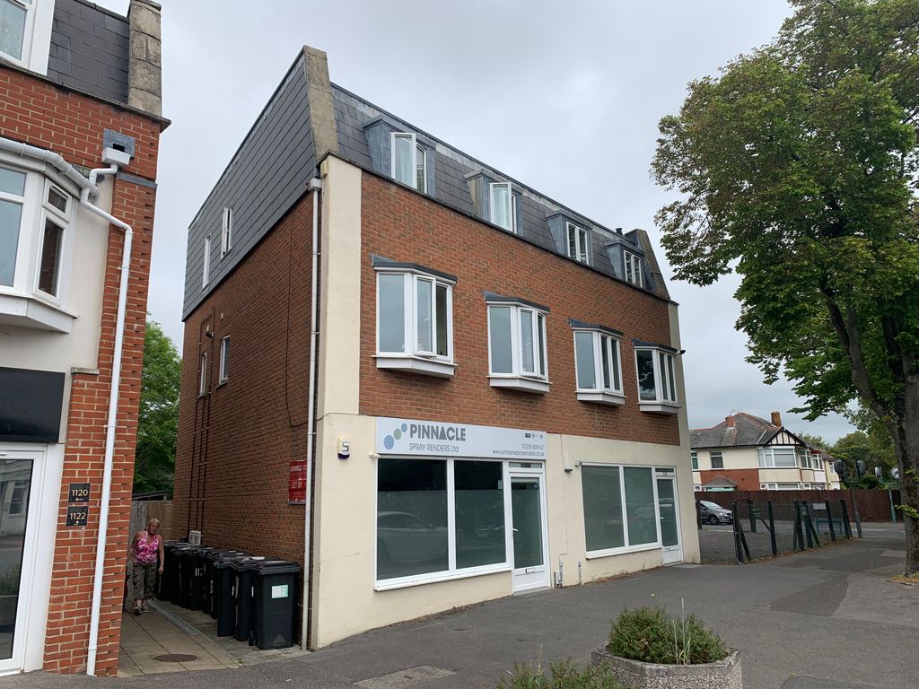 2 bed flat for sale in Christchurch Road, Bournemouth BH7