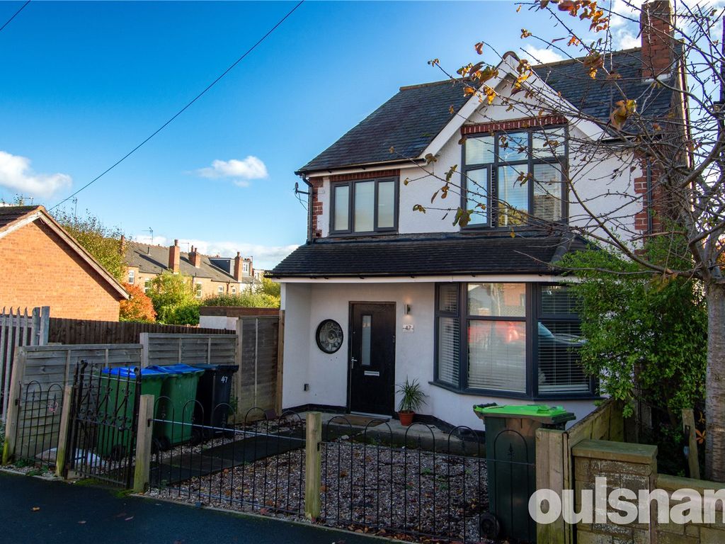 4 bed detached house to rent in Monmouth Road, Smethwick, West Midlands