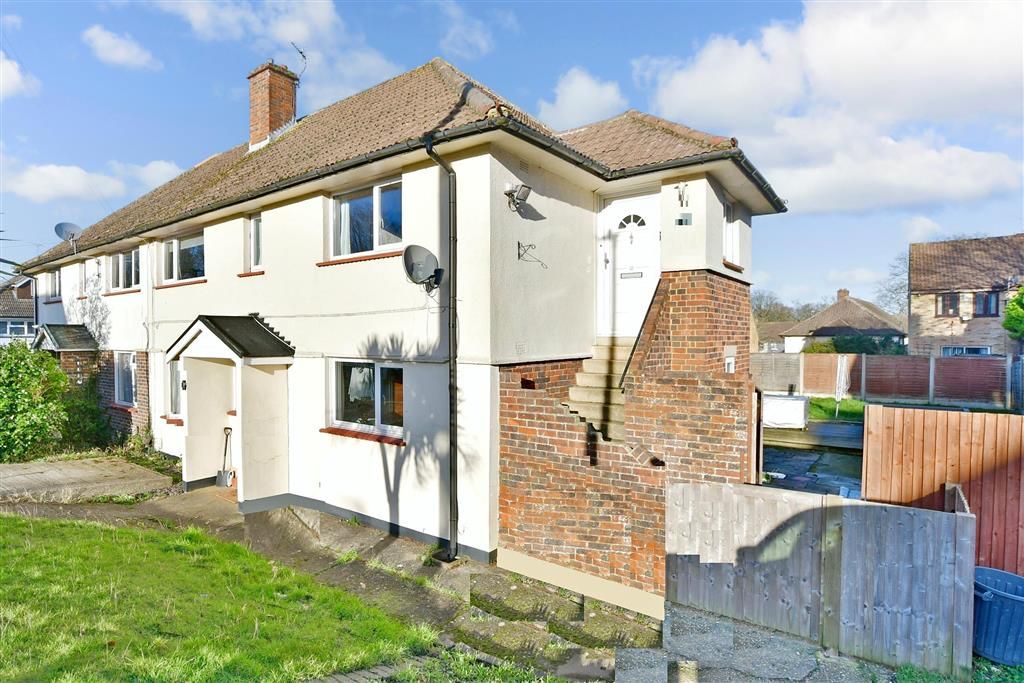 3 bed for sale in Duchess Of Kent Drive, Walderslade