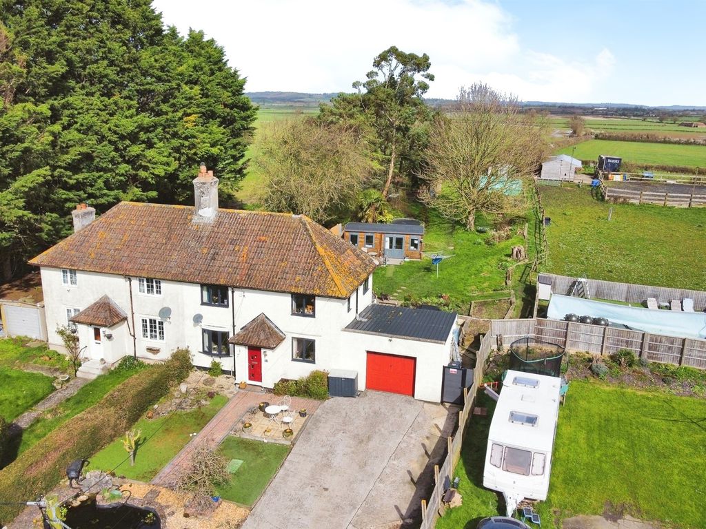 3 bed semidetached house for sale in Bearley Lane, Tintinhull, Yeovil