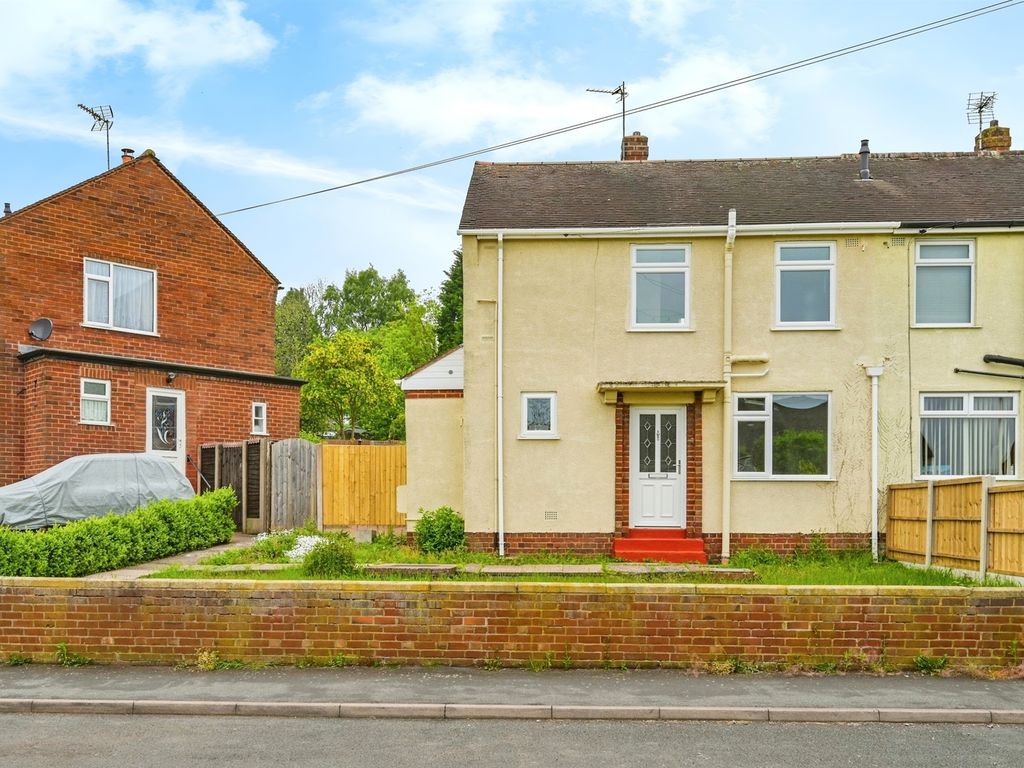 2 bed semidetached house for sale in Shaftesbury Drive, Hednesford