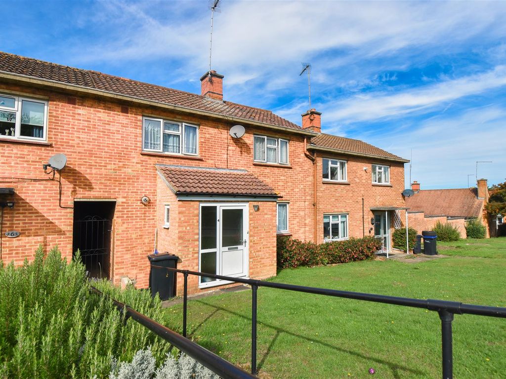 3 bed terraced house for sale in Helmdon Crescent, Kingsthorpe