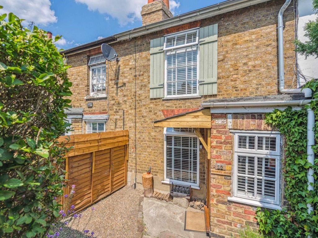 2 bed terraced house for sale in Sparrows Herne, Bushey WD23 Zoopla