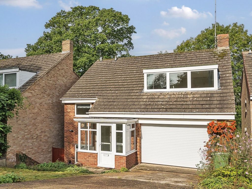 4 bed detached house for sale in Lawrence Close, Charlton Kings