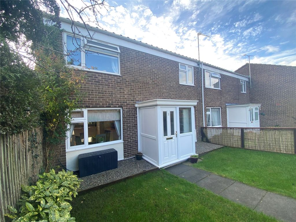 3 bed end terrace house for sale in Keys Close, Daventry