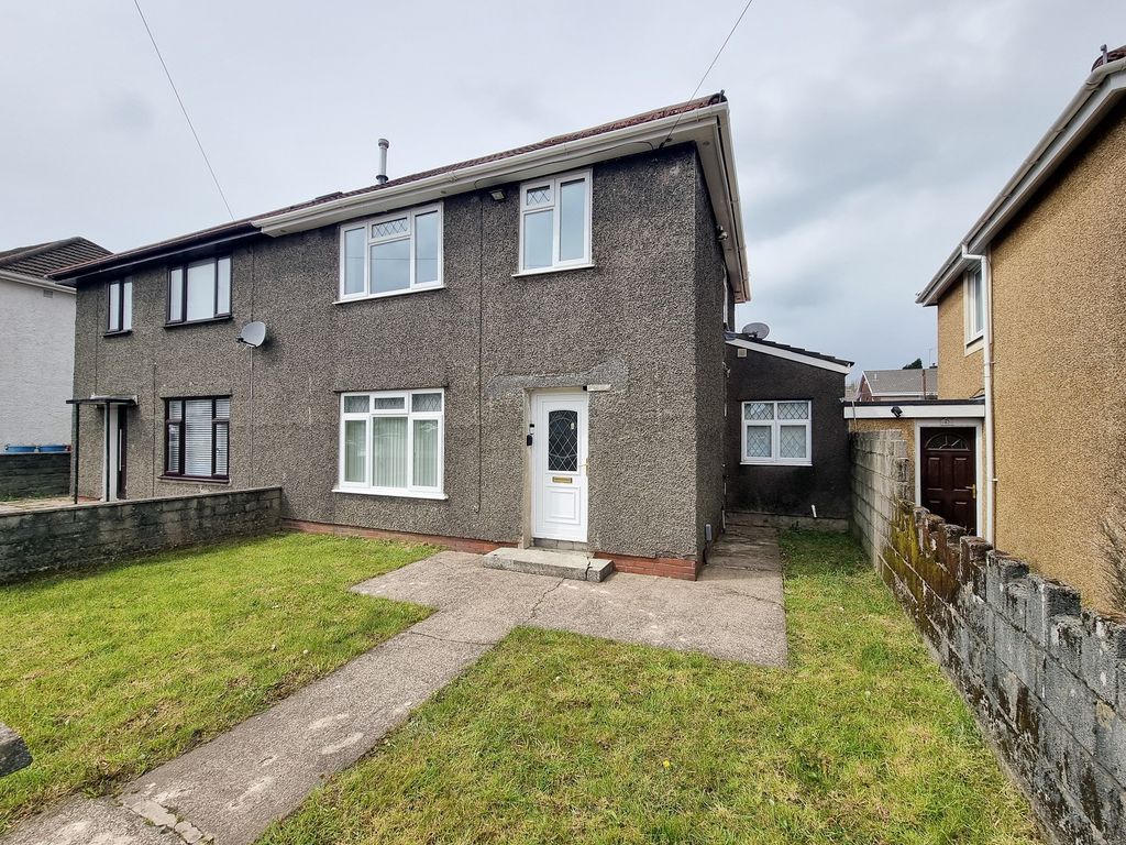 3 bed semidetached house for sale in Upper Gendros Crescent, Gendros