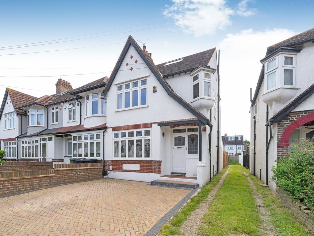 4 bed terraced house for sale in Birchwood Avenue, Beckenham BR3 Zoopla