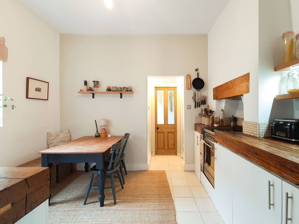 3 bed to rent in Hailsham Avenue, Streatham Hill, London SW2 Zoopla