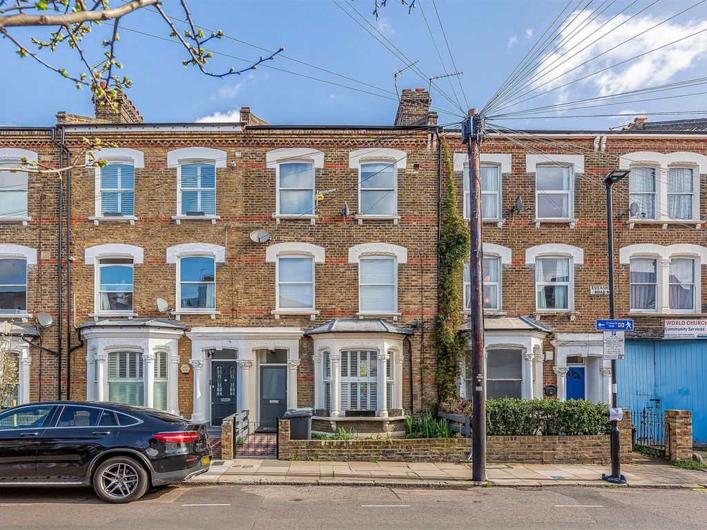 1 bed flat for sale in Evershot Road, London N4 Zoopla