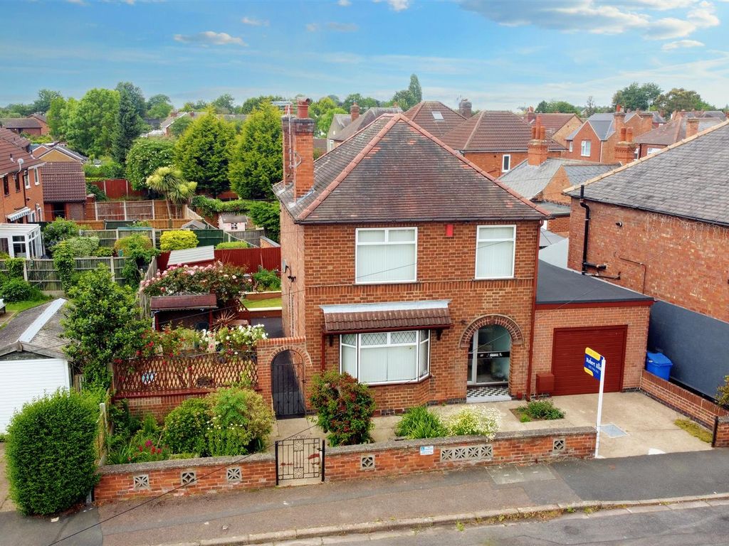 3 bed detached house for sale in Stafford Street, Long Eaton