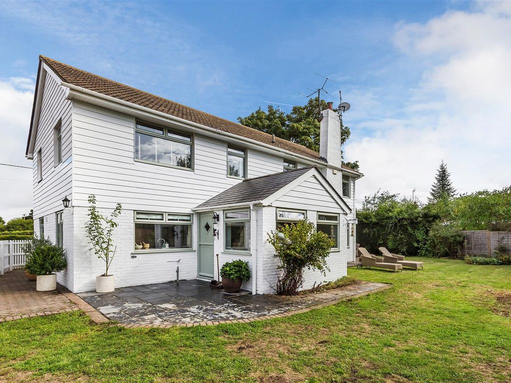 4 bed detached house for sale in School Lane, Bentley, Farnham GU10