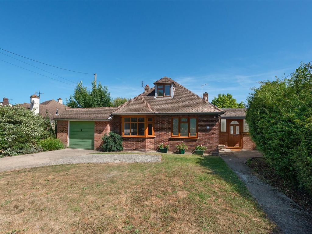 3 bed detached bungalow for sale in Clifford Road, Whitstable CT5 Zoopla