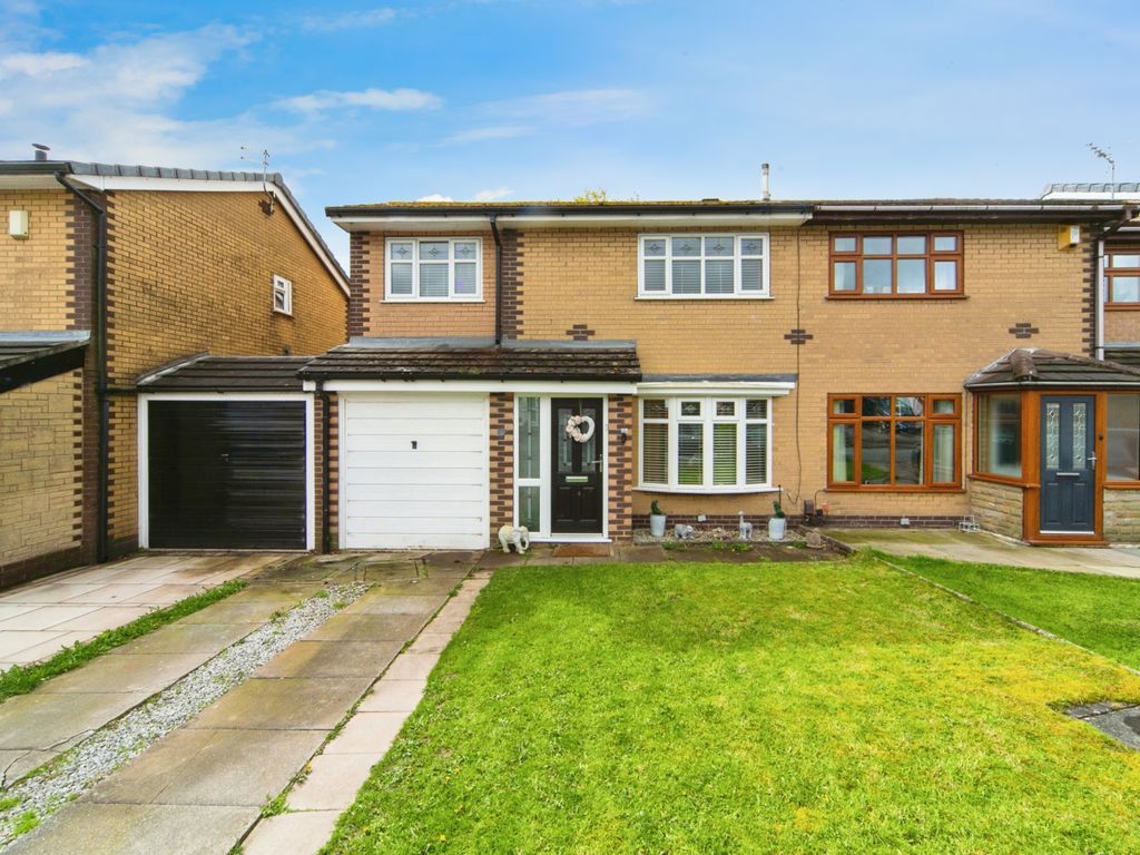 4 bed semidetached house for sale in Longbrook, Wigan WN6, £275,000