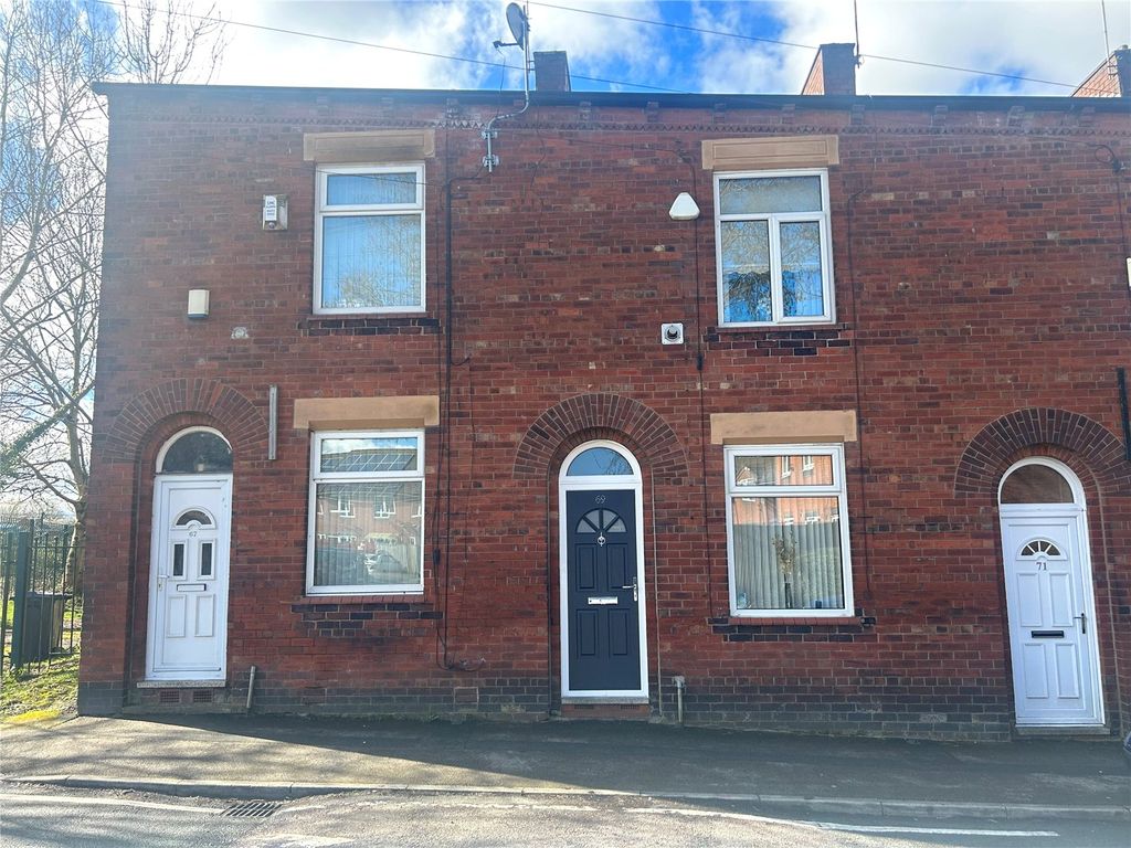 2 bed terraced house for sale in Whiteley Street, Chadderton, Oldham