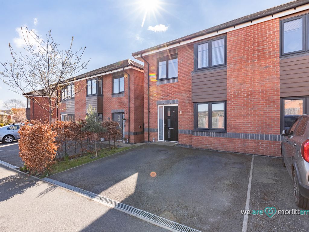 3 bed semidetached house to rent in Chapman Close, Stannington