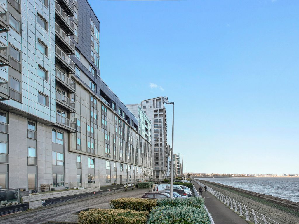 11/3 Western Harbour Breakwater, Newhaven, Edinburgh EH6