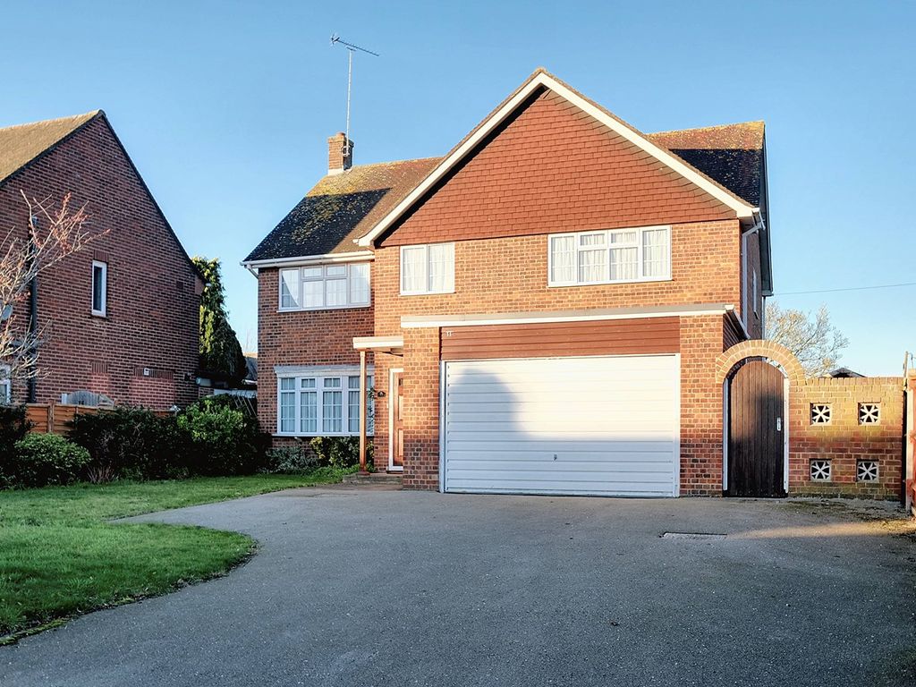 4 bed detached house for sale in Third Avenue, Chelmsford CM1, £725,000