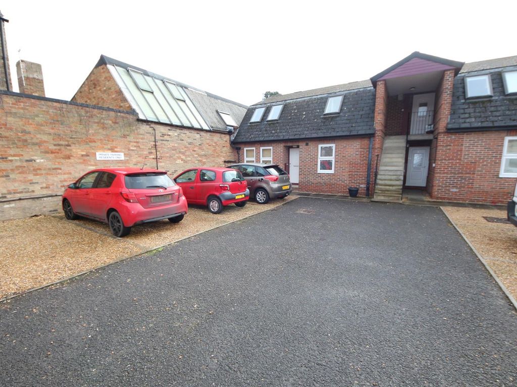 1 bed for sale in High Street, Chesterton, Cambridge CB4