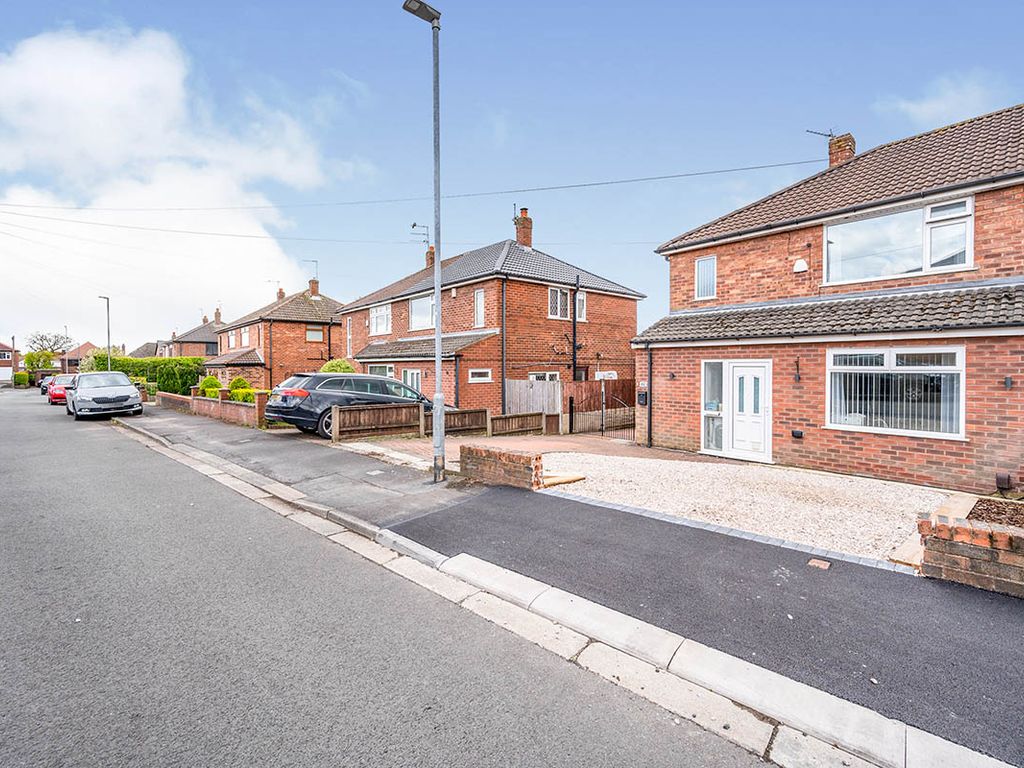 3 bed semidetached house for sale in Lynton Way, Windle, St. Helens