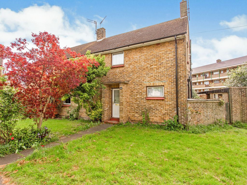 3 bed semidetached house for sale in St. Lukes Road, SouthendOnSea