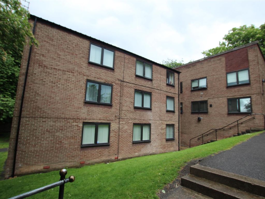 3 bed flat for sale in Benwell Close, Benwell Grange, Newcastle Upon