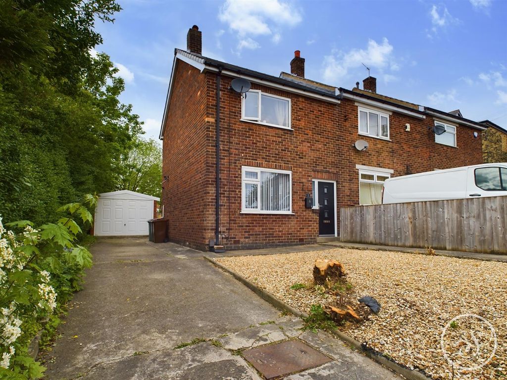 2 bed terraced house for sale in Richmond Gardens, Pudsey LS28 Zoopla