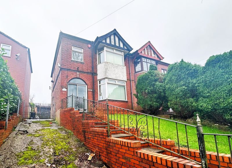 3 bed semidetached house for sale in Sedgley Road West, Tipton DY4, £