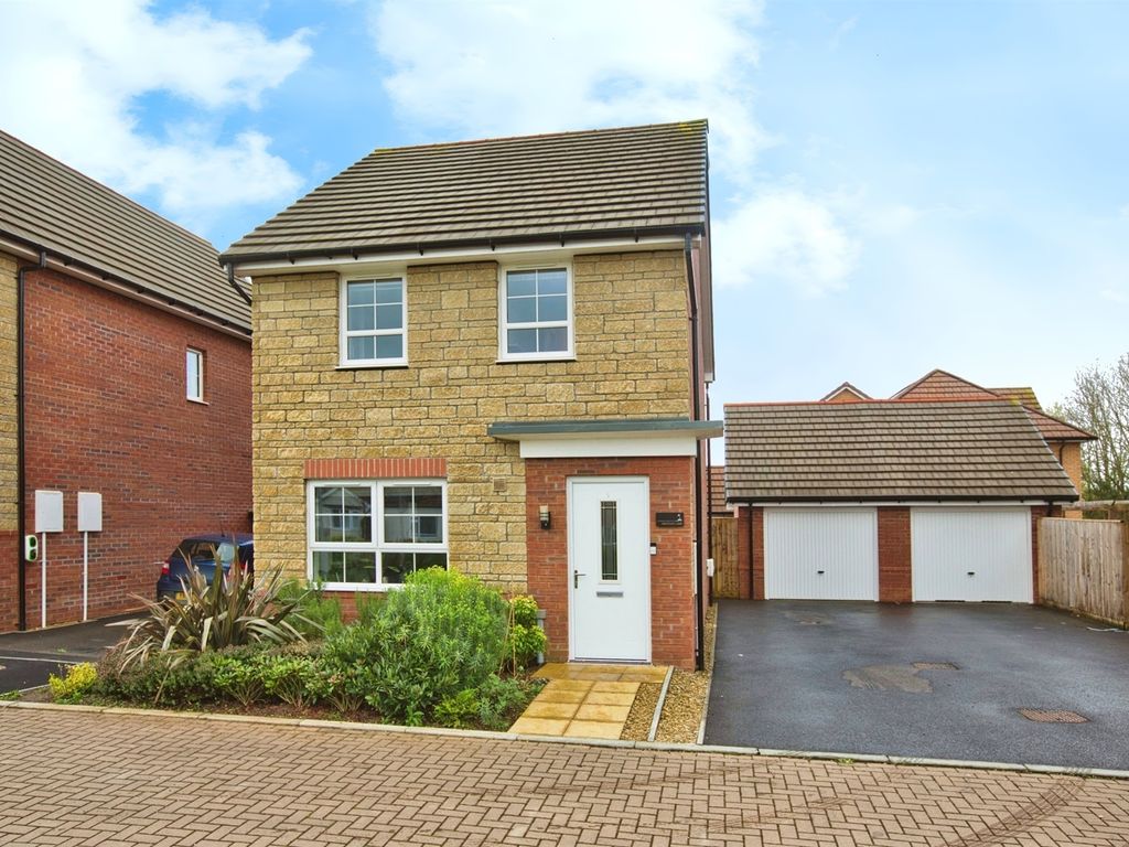 3 bed detached house for sale in Mertoch Lane, Martock TA12, £310,000 Zoopla