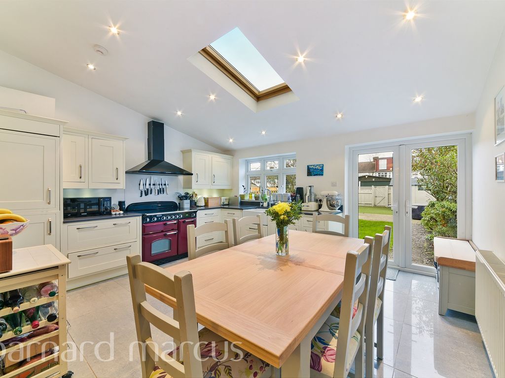 4 bed semidetached house for sale in Seymour Avenue, Morden SM4, £