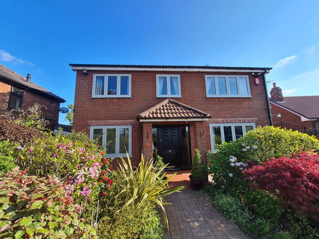 5 bed detached house for sale in Worksop Road, Blyth, Worksop S81, £