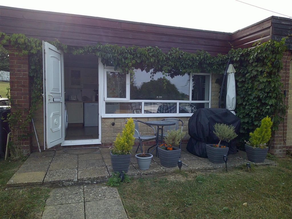 2 bed semidetached bungalow for sale in Gurnard Pines, Cockleton Lane