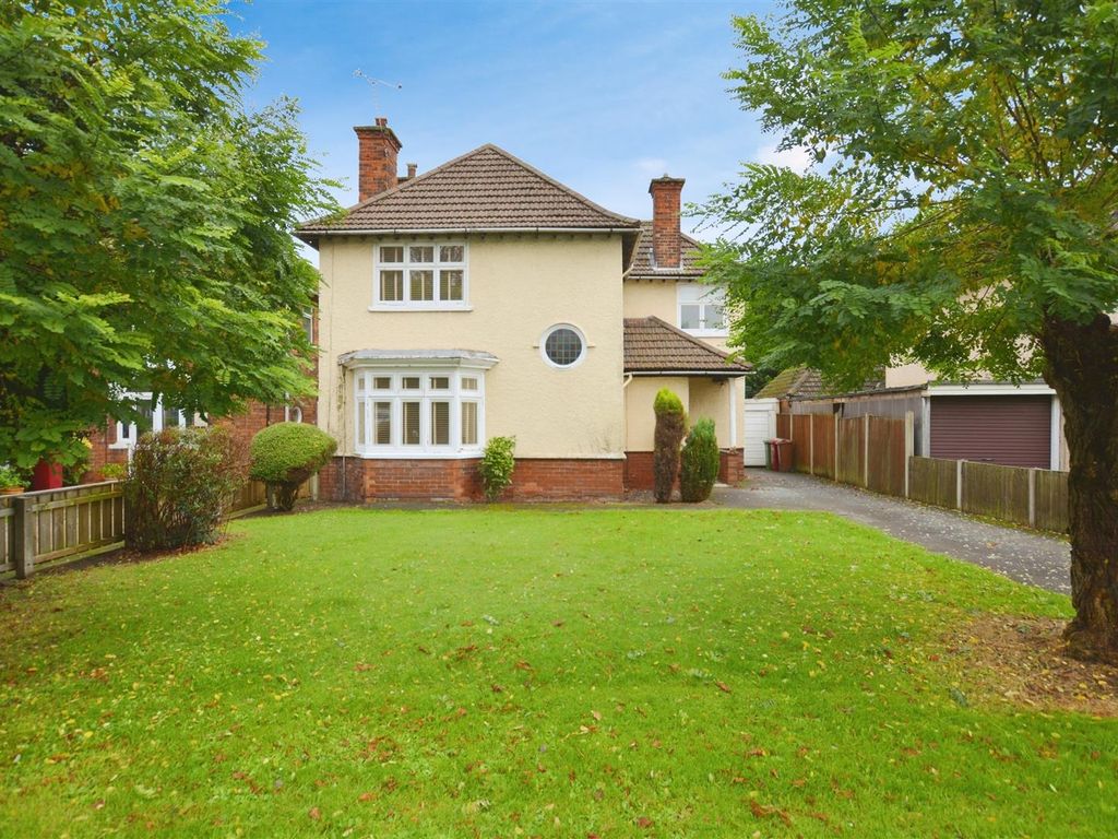 3 bed detached house for sale in Ashby Road, Scunthorpe DN16, £250,000