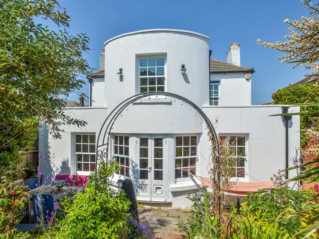 4 bed detached house for sale in Village Road, Gosport PO12 Zoopla