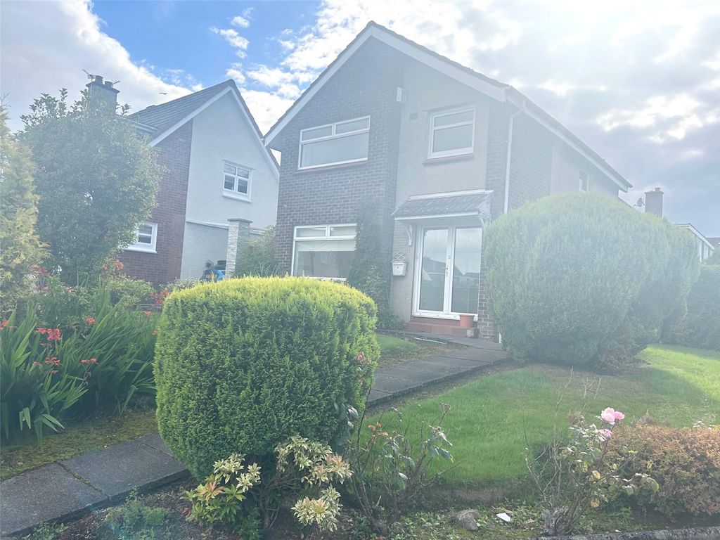 3 bed detached house to rent in Foulsykes Road, Wishaw ML2, £1,200 pcm