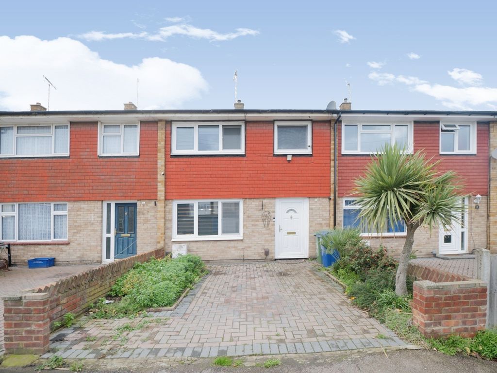 3 bed terraced house for sale in Seymour Road, Tilbury RM18 Zoopla