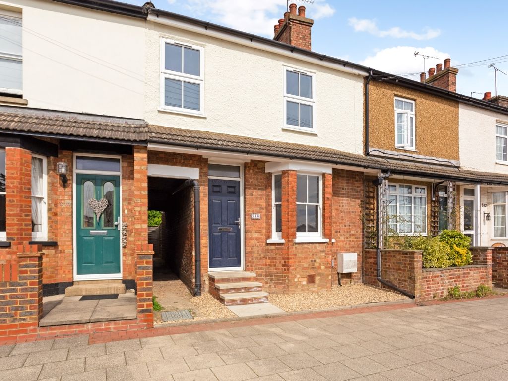 3 bed end terrace house to rent in High Street, London Colney, St