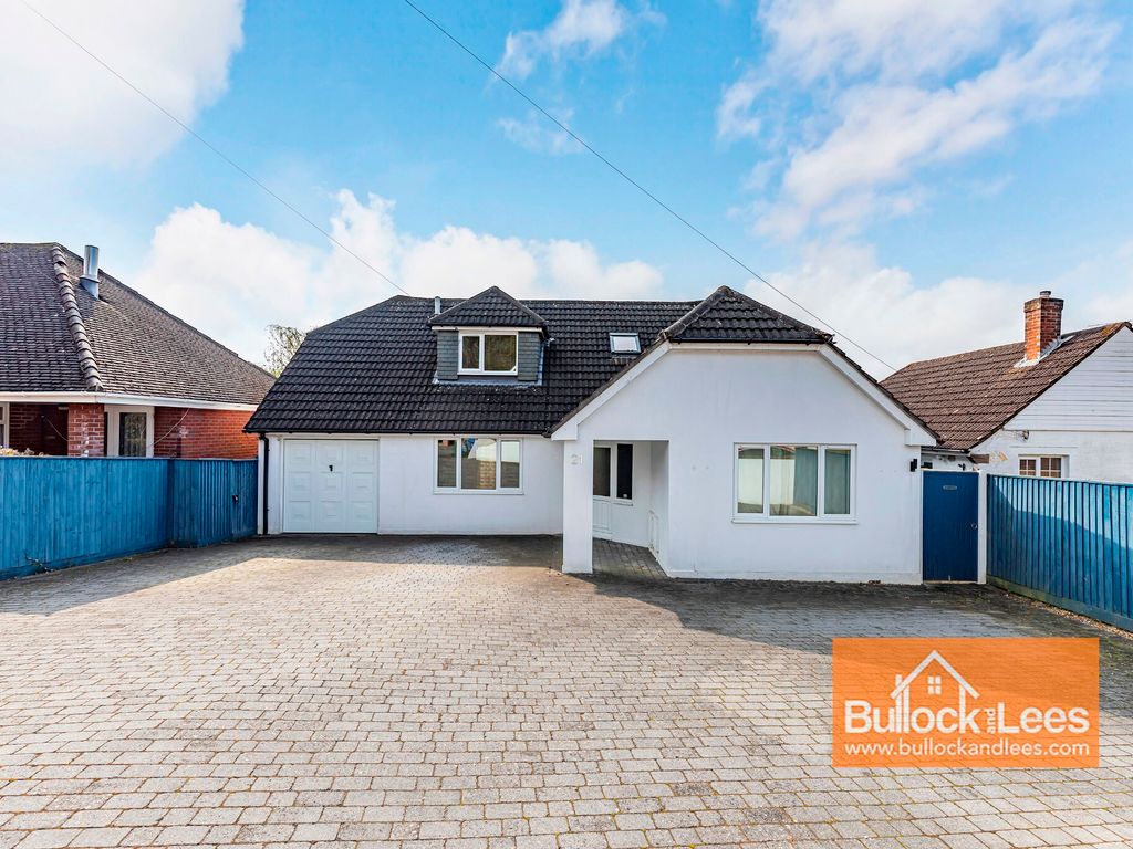 5 bed detached house for sale in Springdale Avenue, Broadstone BH18