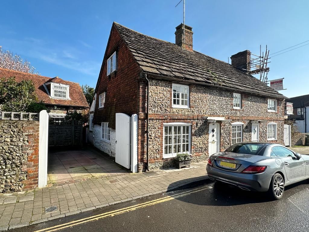2 bed semidetached house for sale in High Street, Steyning BN44, £