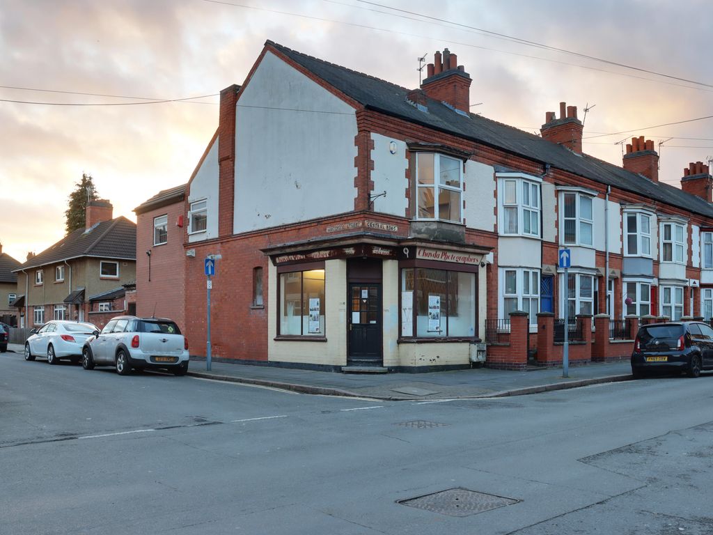 3 bed end terrace house for sale in Central Road, Leicester LE3 Zoopla