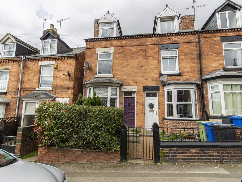 3 bed terraced house for sale in Rutland Road, Chesterfield S40, £