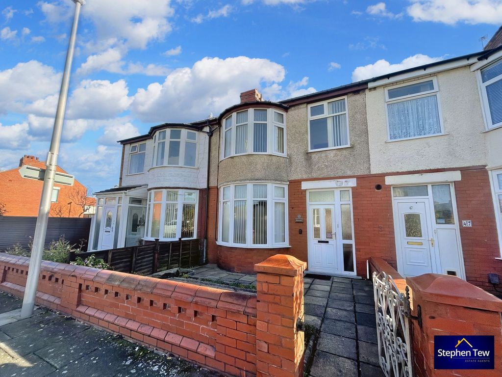 3 bed terraced house for sale in Lyndhurst Avenue, Blackpool FY4 Zoopla