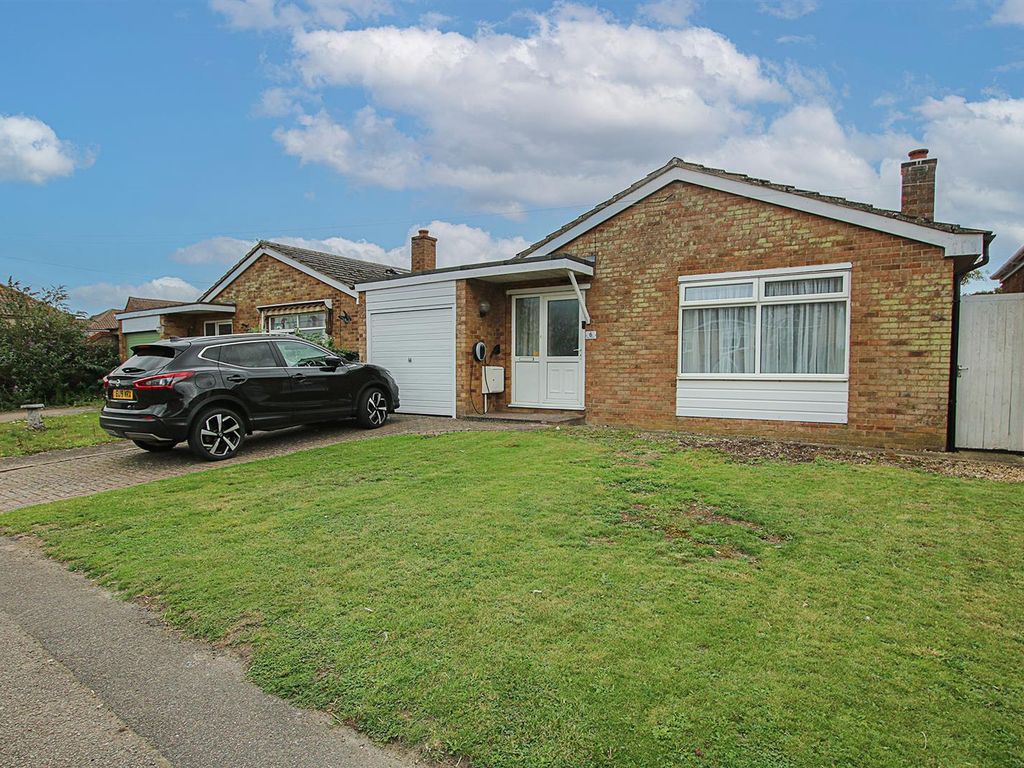 3 bed detached bungalow for sale in Ness Road, Burwell, Cambridge CB25