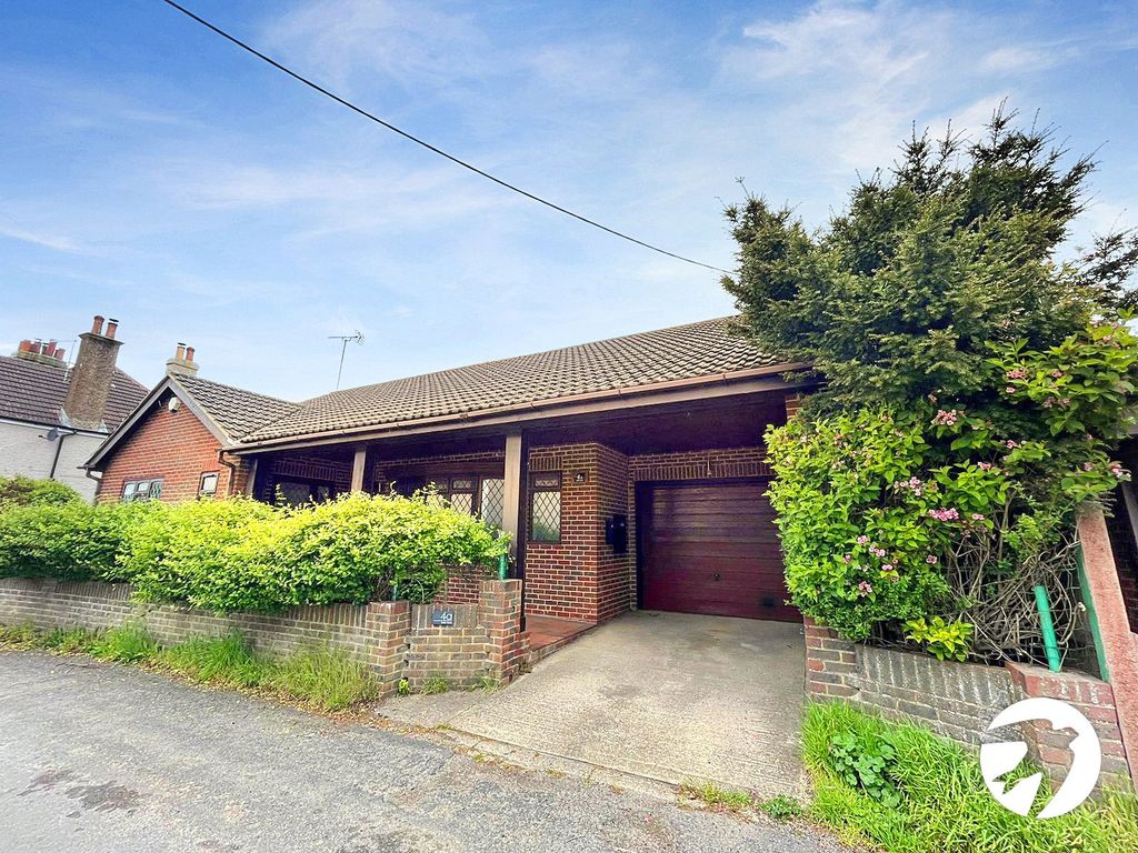 3 bed bungalow to rent in Station Road, Martin Mill, Dover, Kent CT15