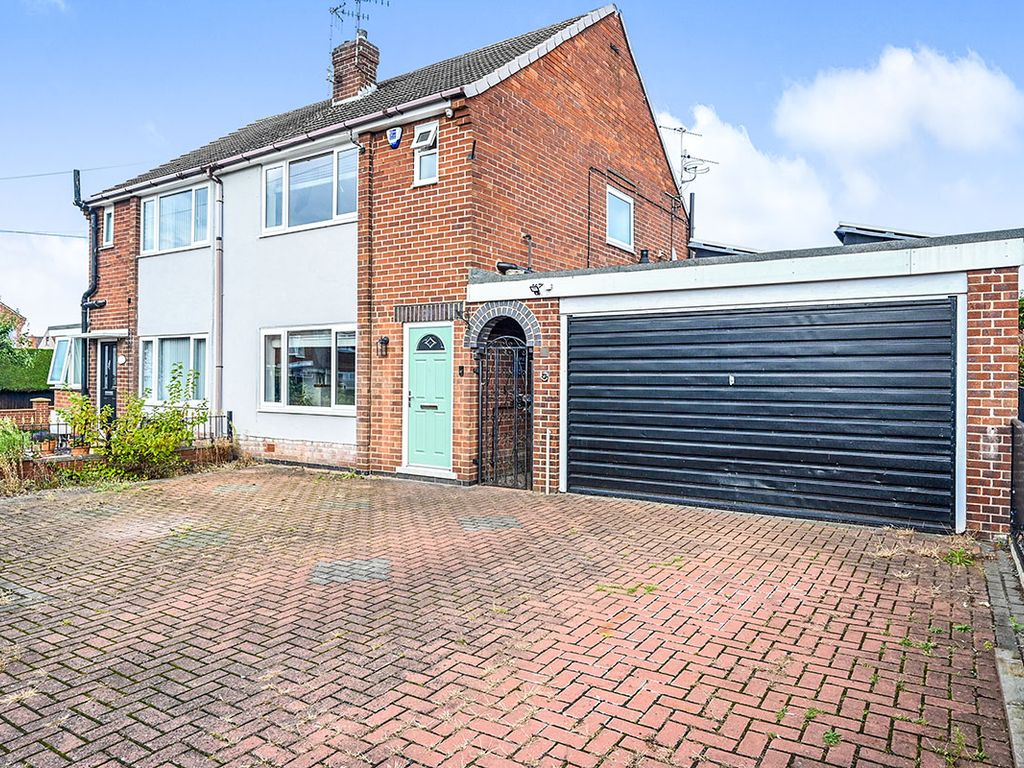 3 bed semidetached house for sale in Park Avenue, Awsworth, Nottingham