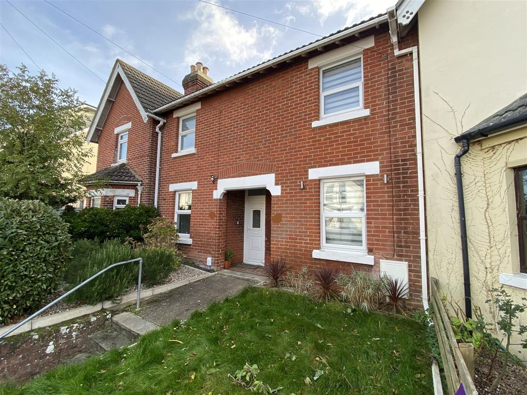 3 bed terraced house to rent in Albert Road, Parkstone, Poole BH12 Zoopla