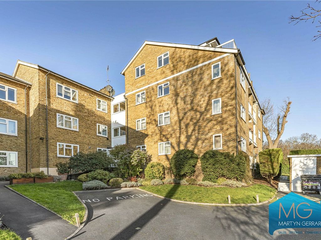2 bed flat for sale in Muswell Hill, London N10, £400,000 Zoopla